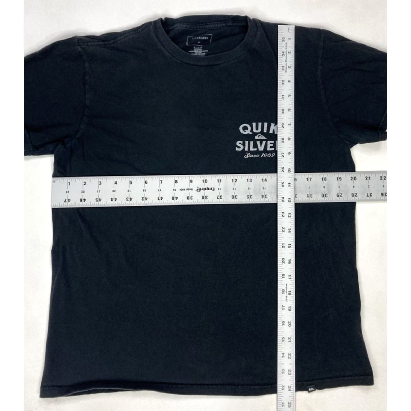 Quiksilver Quiksilver Skull Graphic T-shirt Women Medium Black Short Sleeve Size M / US 6-8 / IT 42-44 - 5 Thumbnail