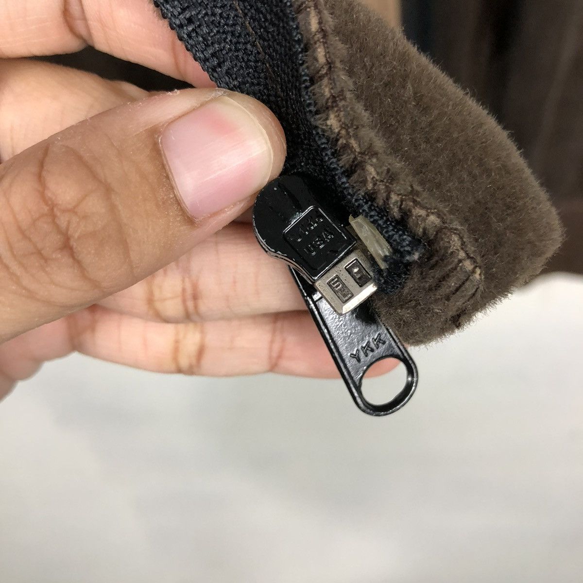 Carhartt 🔥VINTAGE ZIPPER SWEATER CARHARTT MADE IN USA 761 BROWN Size US L / EU 52-54 / 3 - 21 Thumbnail