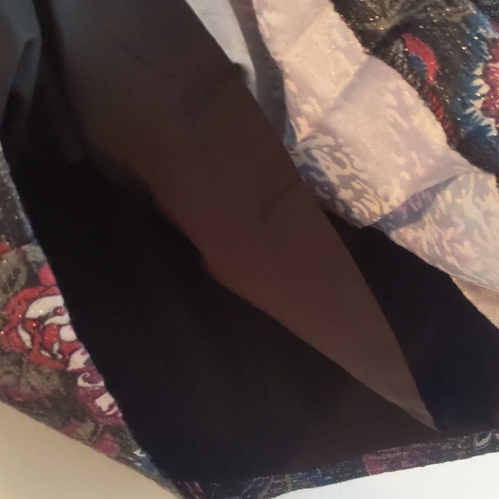 Loft LOFT Outlet Floral Pleated Skirt Size 4 Navy Blue Gold Threading Back Zip Size 27" / US 4 / IT 40 - 8 Thumbnail