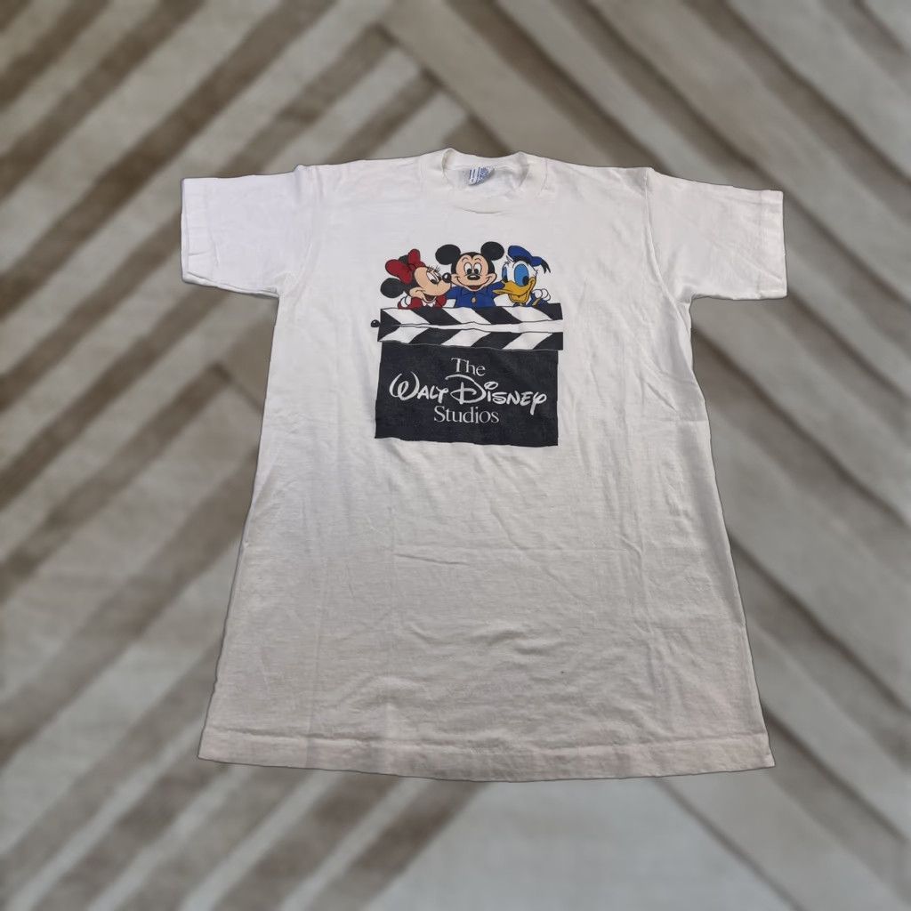 VINTAGE Disney Walt Disney Studios T Shirt Made USA Crew Neck Short Sleeve White 80s Mickey Minnie Men M Vintage Logo Pattern