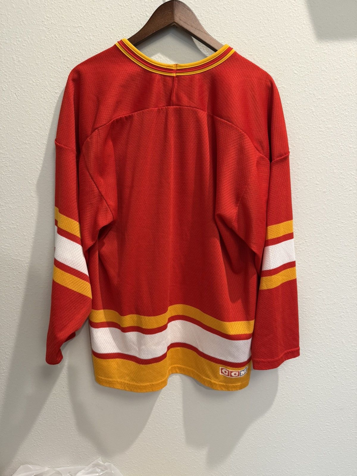 Other Vintage 80s Calgary Flames CCM NHL jersey Size US L / EU 52-54 / 3 - 2 Thumbnail