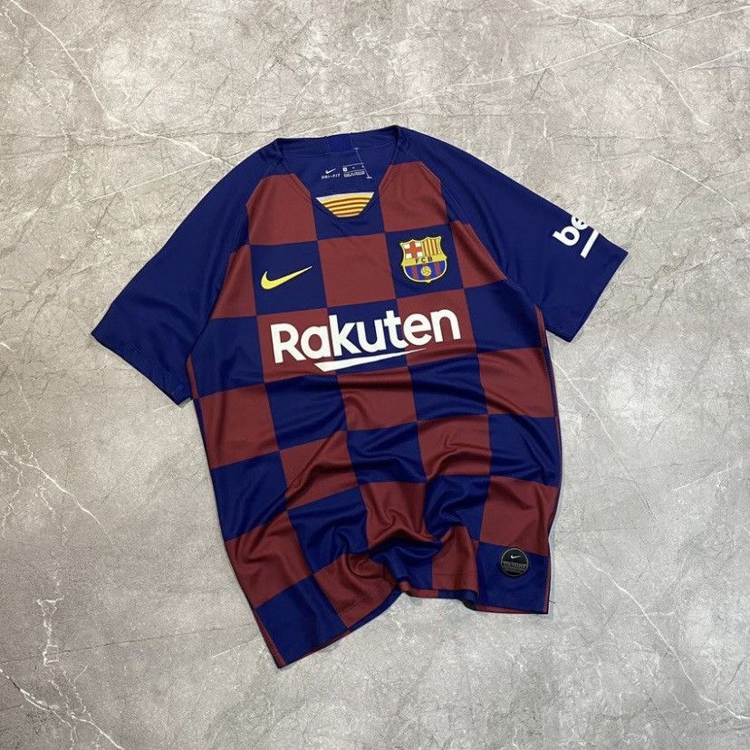 F.C. Barcelona Nike Soccer Jersey NIKE BARCELONA RAKUTEN SOCCER JERSEY TEE 19 20 Grailed