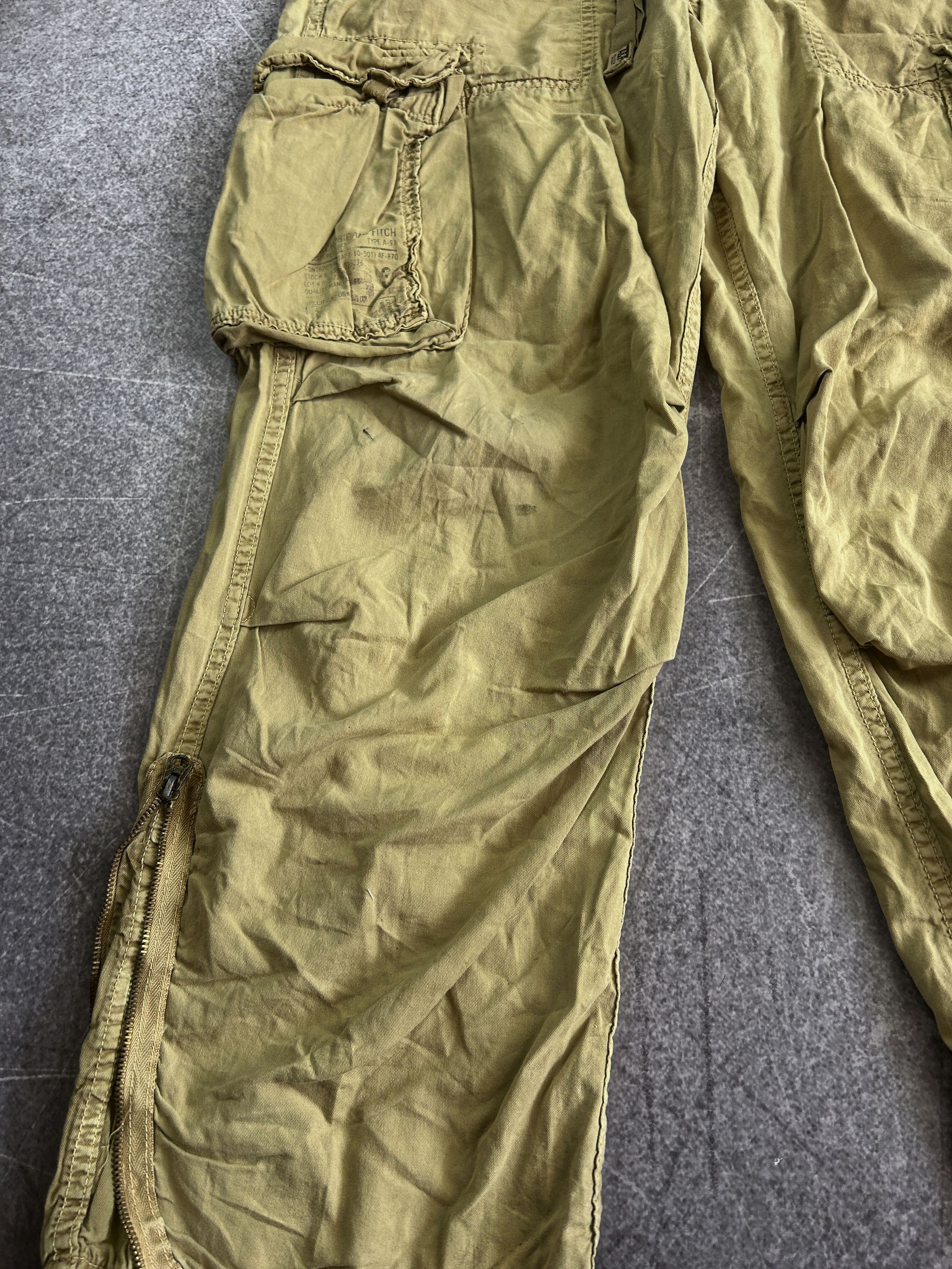 Japanese Brand Y2K Beige Cargo Pants Baggy Wide Leg Tactical Streetwear Fit Size US 32 / EU 48 - 3 Thumbnail