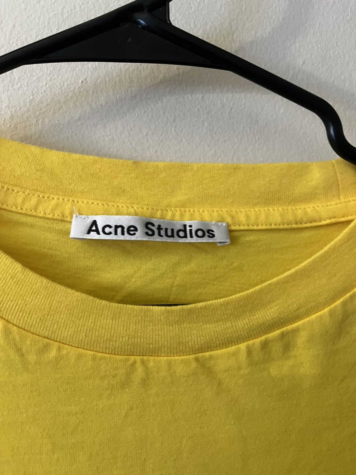 Acne Studios Acne Studios reverse patch logo T-shirt Size US XXS / EU 40 - 4 Thumbnail
