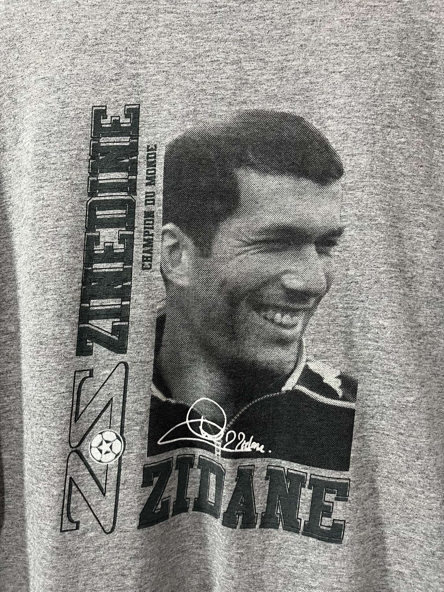 Vintage Zinedine Zidane France Football Signed Photo Tee Size US L / EU 52-54 / 3 - 4 Thumbnail
