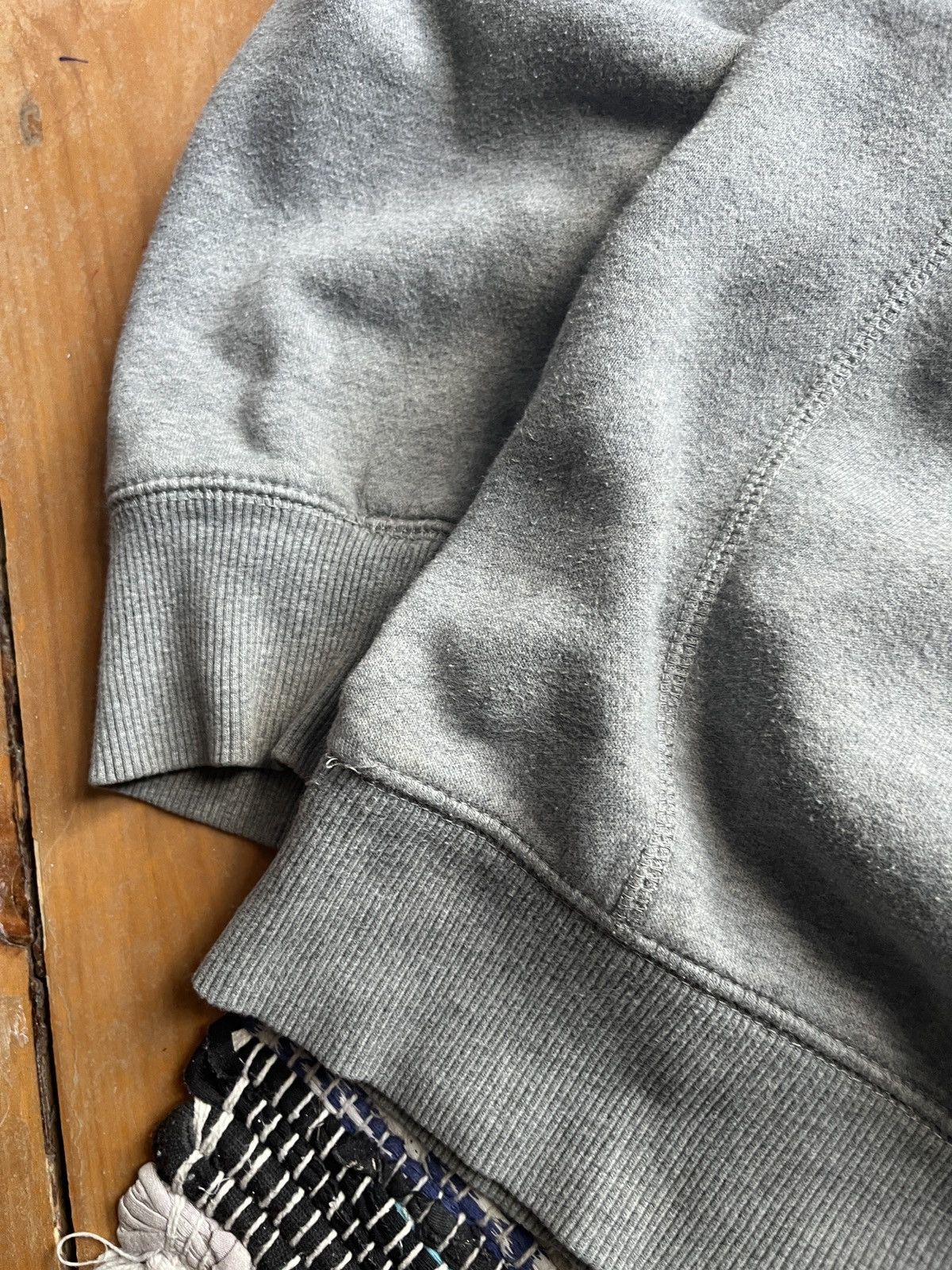 Nike × Vintage Vintage Nike 90s Small logo crewneck longsleeve Size US XL / EU 56 / 4 - 4 Thumbnail