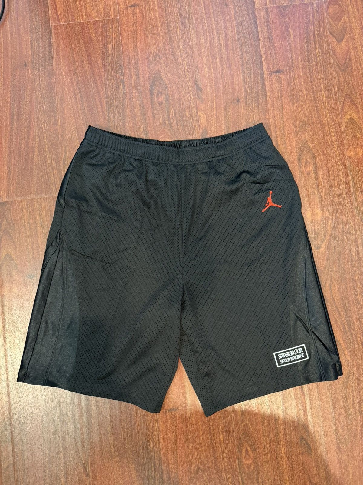 Jordan Brand × Supreme Supreme Jordan Warm Up Short | Grailed