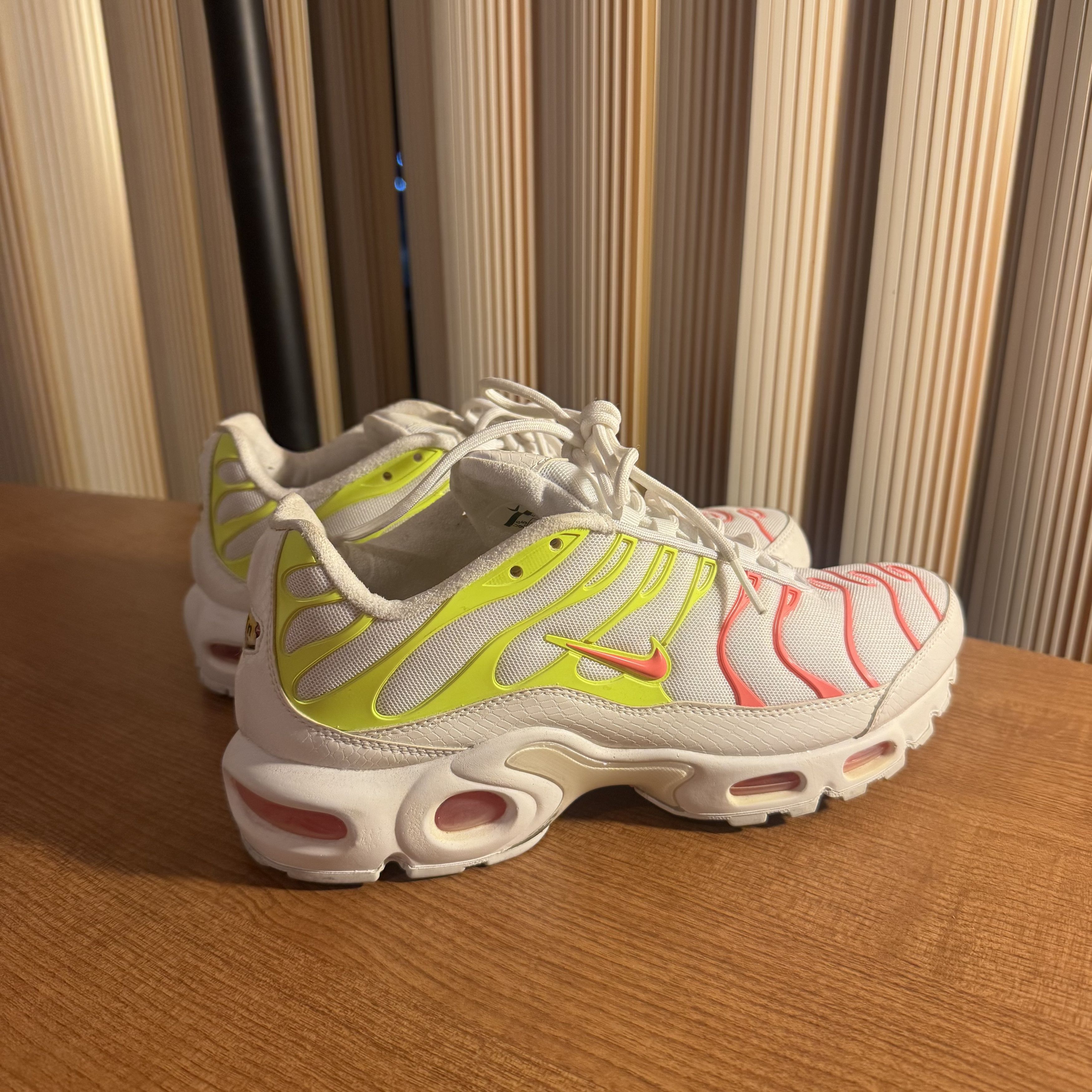Nike Nike Air Max Plus Size US 9.5 / IT 39.5 - 2 Thumbnail