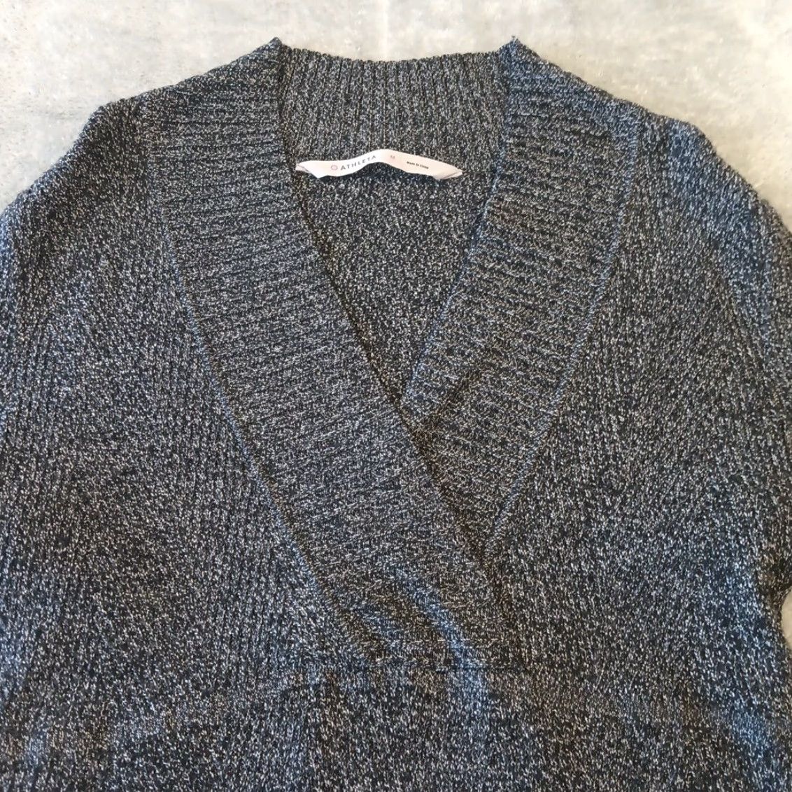 Athleta Athleta Sweater Dress M Gray Long Sleeve Wool Blend Knit Pullover V-Neck Women Size M / US 6-8 / IT 42-44 - 3 Thumbnail