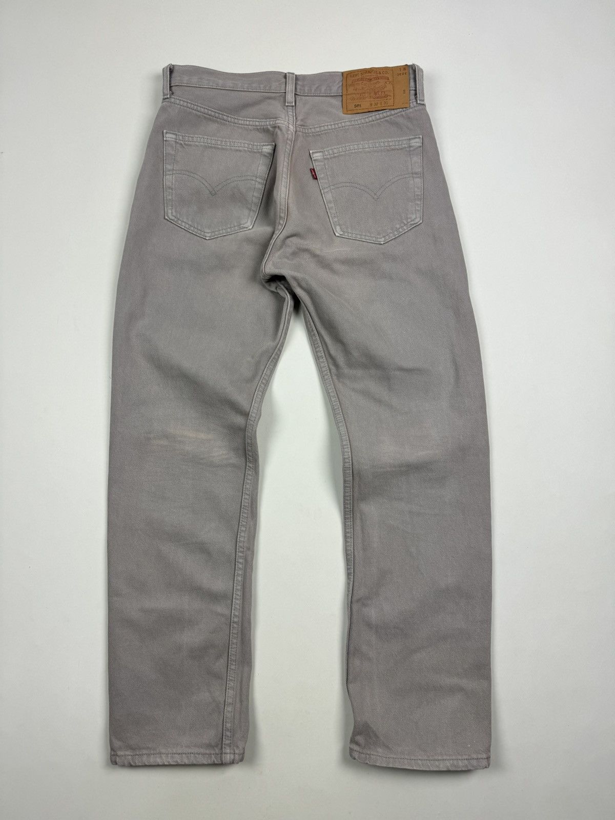 Levi's 1990’s Vintage Faded Levi’s 501 Made in USA Size 32/30 Size US 32 / EU 48 - 14 Thumbnail