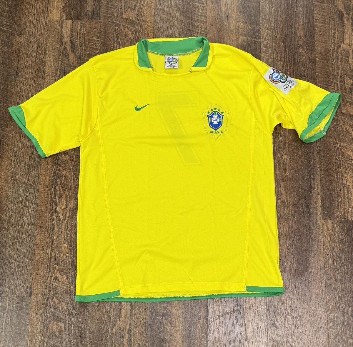 Nike Brazil National Football Soccer Team Home 2008 Jersey Shirt Size US M / EU 48-50 / 2 - 1 Thumbnail