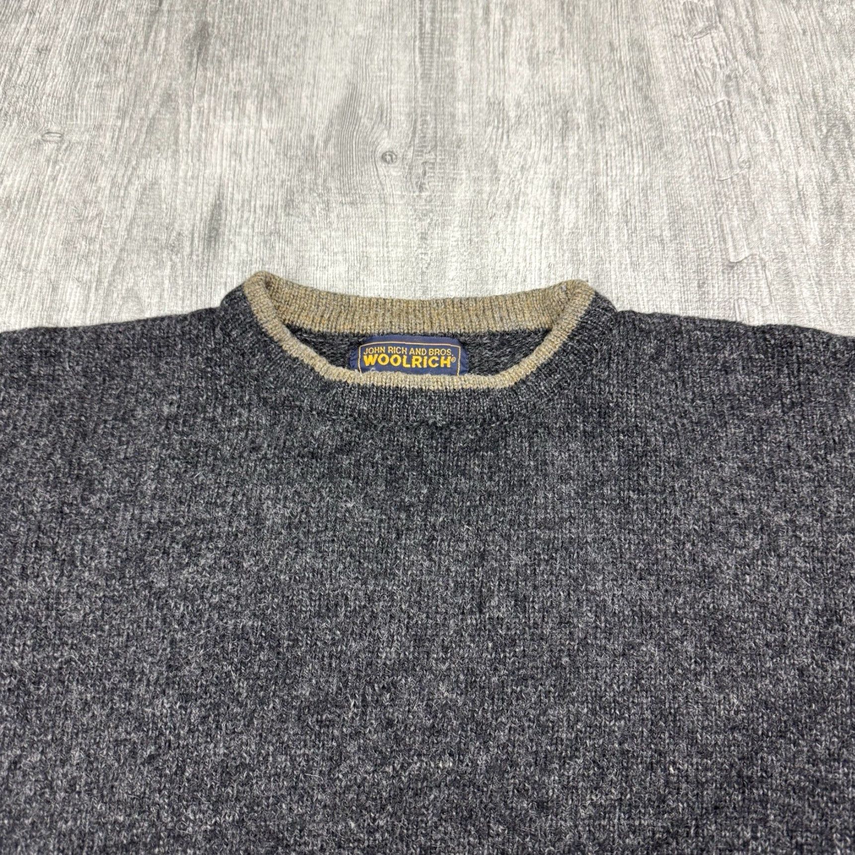 Vintage VINTAGE Woolrich Men’s Charcoal Grey Heathered Crew Neck Sweater XL Wool Blend Knit Pullover All Seasons Size US XL / EU 56 / 4 - 2 Thumbnail