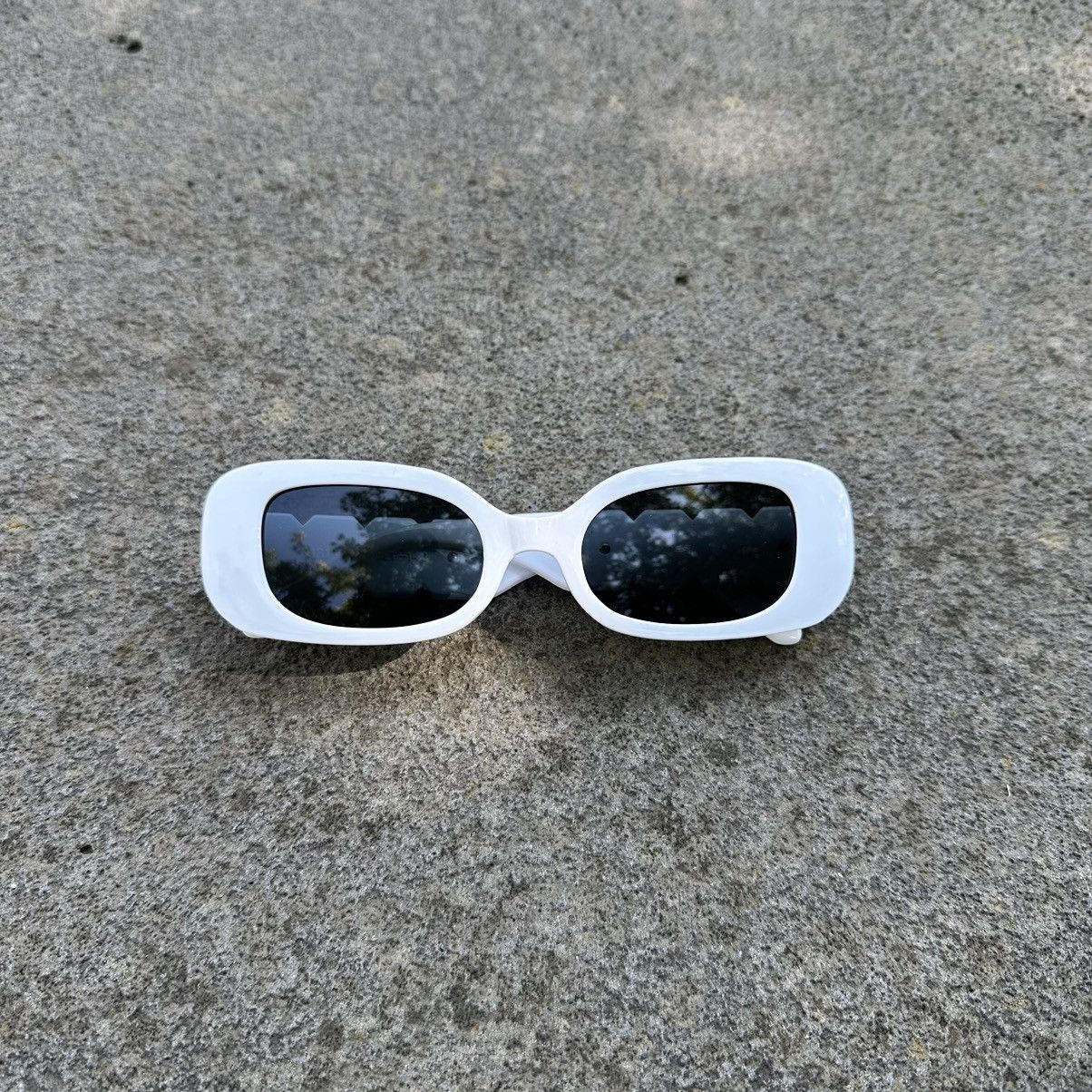 Other SUNGLASSES BRAND NEW CLASSIC RETRO VINTAGE KD18180-02 Size ONE SIZE - 1 Thumbnail
