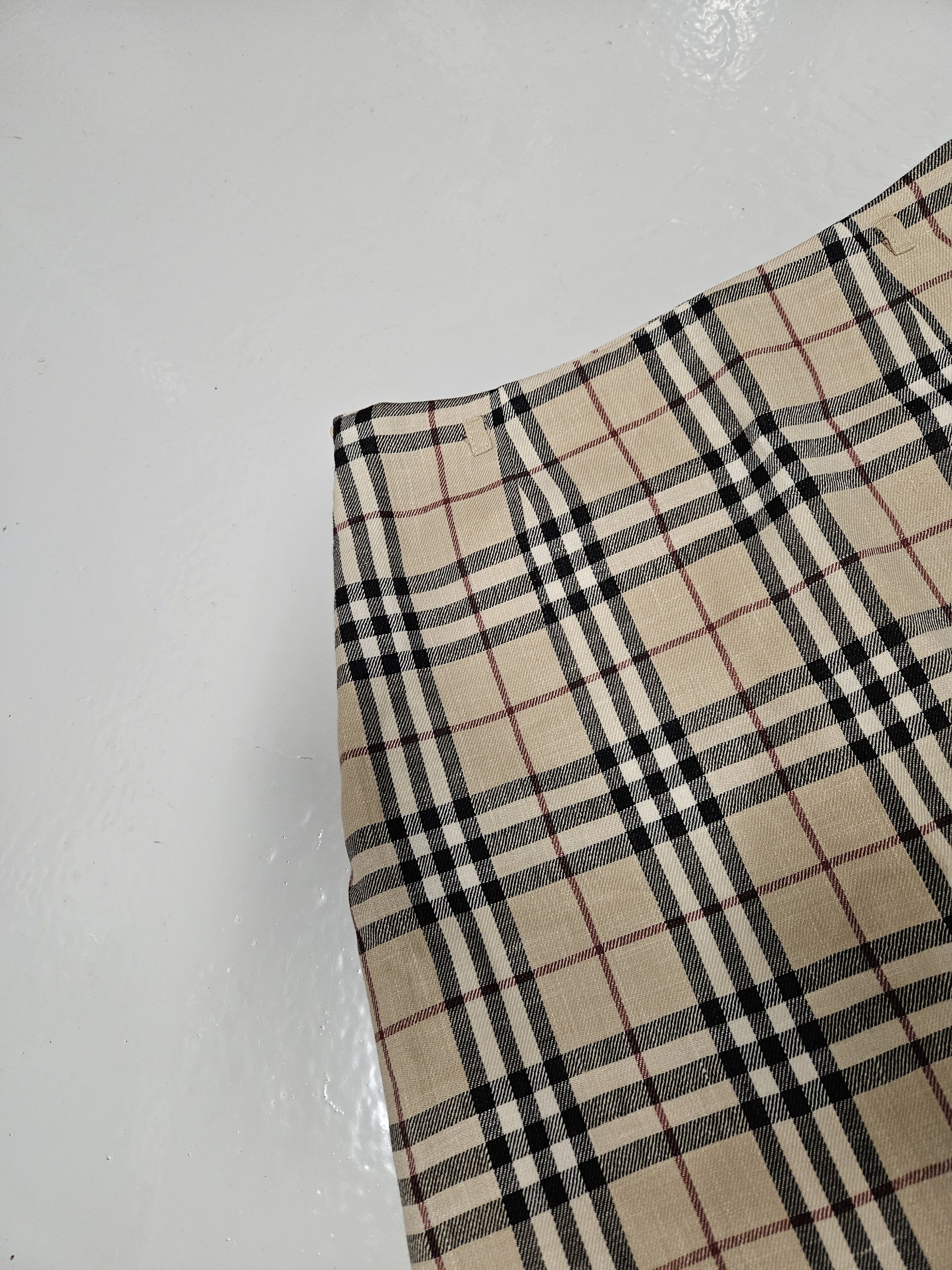 Burberry Vintage y2k burberry nova check wool and linen skirt Size 28" / US 6 / IT 42 - 7 Thumbnail