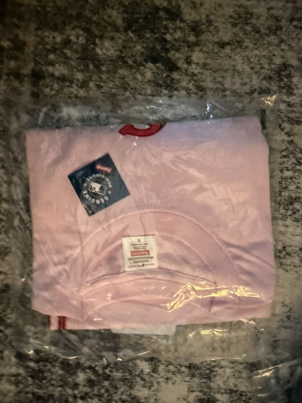 MLB × Supreme Supreme MLB Teams Sox Tee size small pink IN HAND‼️ Size US S / EU 44-46 / 1 - 2 Thumbnail