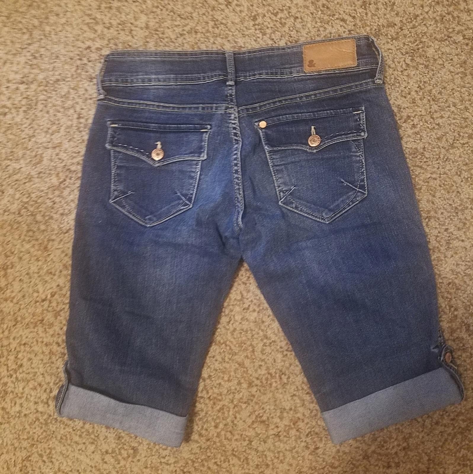 H&M H&M Blue Denim Shorts Size 8 Size 30" / US 8 / IT 44 - 1 Thumbnail