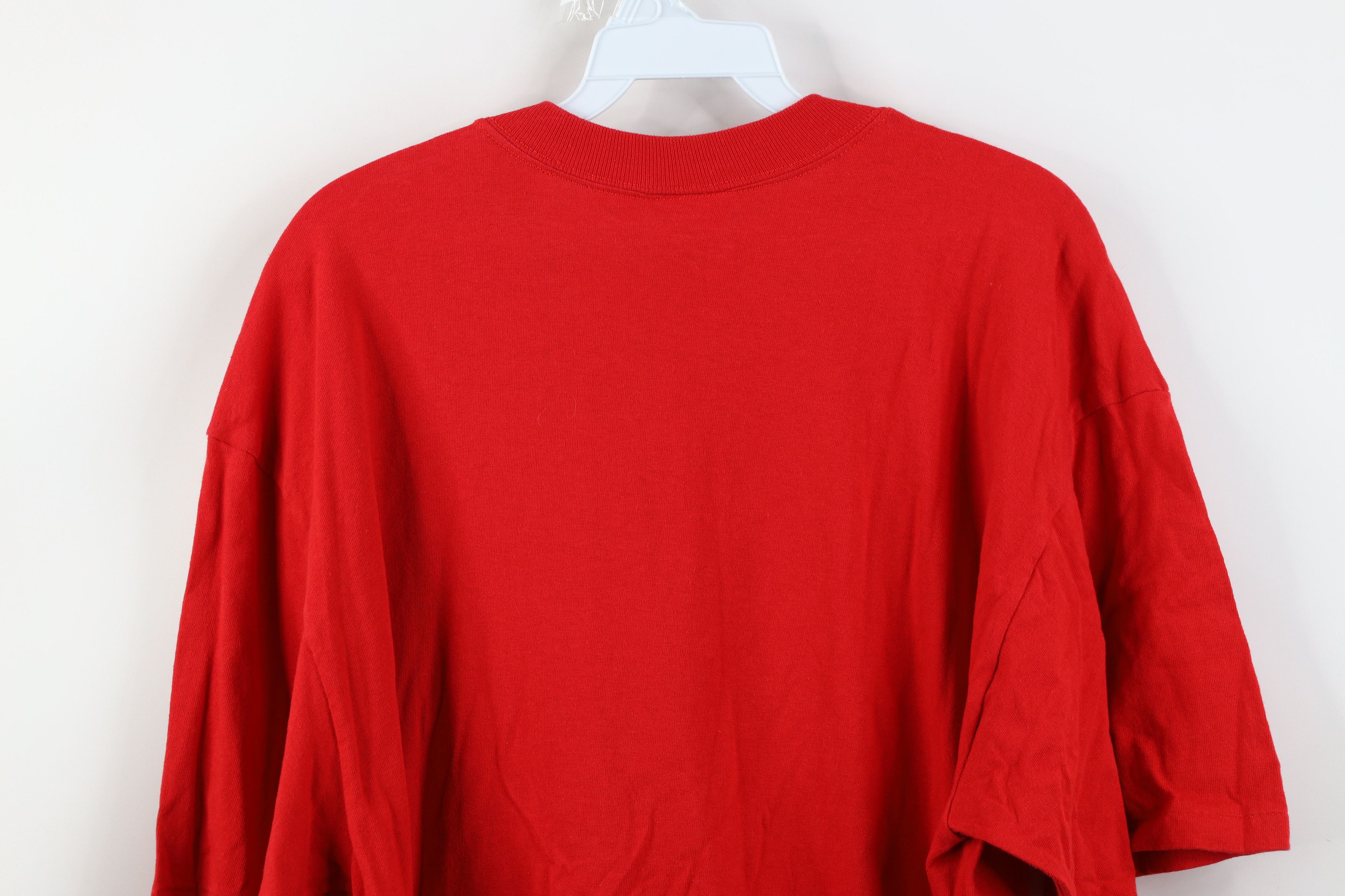 Vintage Vintage 90s Red Wings Hockey Short Sleeve T-Shirt Red USA Size US XL / EU 56 / 4 - 13 Thumbnail