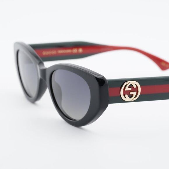 Gucci GG1862S 005 Sunglasses Black/Green Cat Eye Frame, Grey