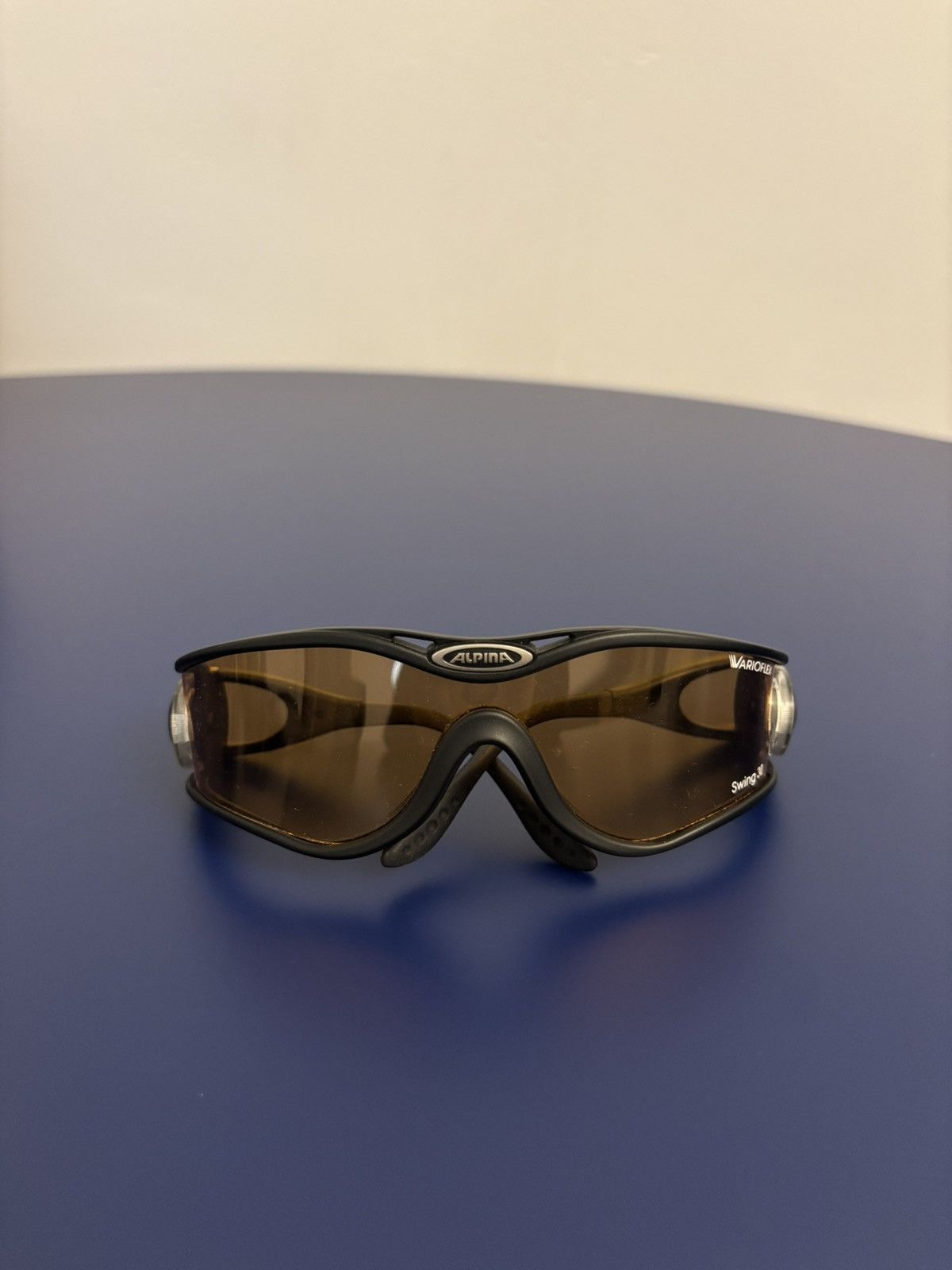 Oakley Alpina Sunglasses Size ONE SIZE - 1 Thumbnail