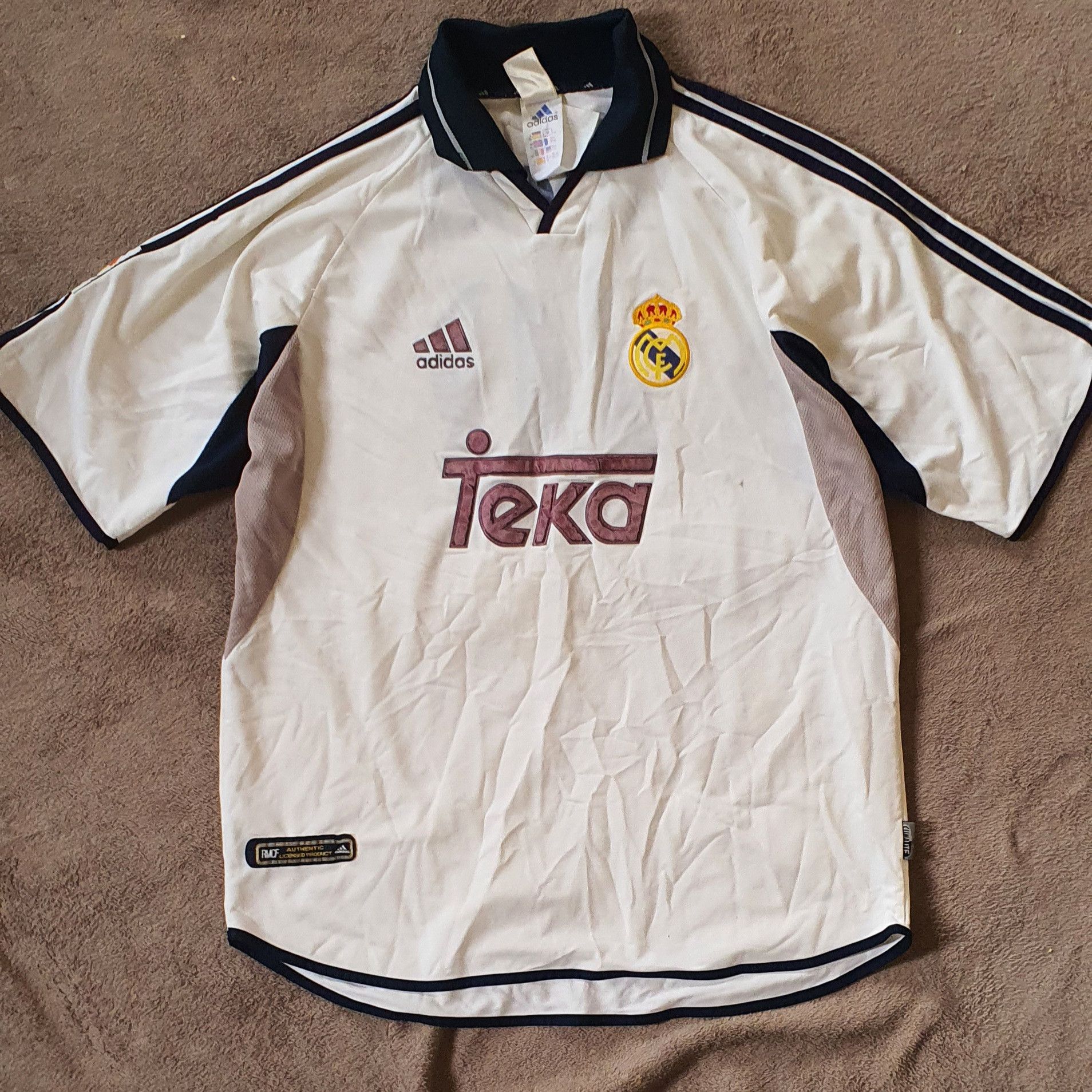 Other Vintage 2000-01 Real Madrid Home Shirt Size US XL / EU 56 / 4 - 1 Thumbnail