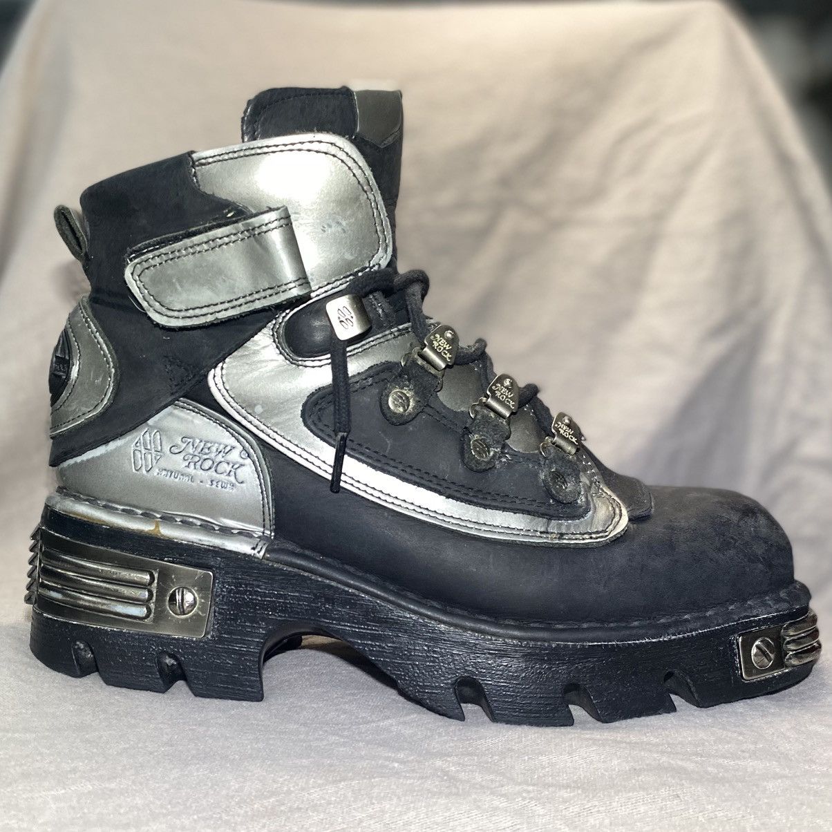 New Rock Vintage New Rock Tiger Series Silver & Metallic Black Size US 10 / IT 40 - 5 Thumbnail
