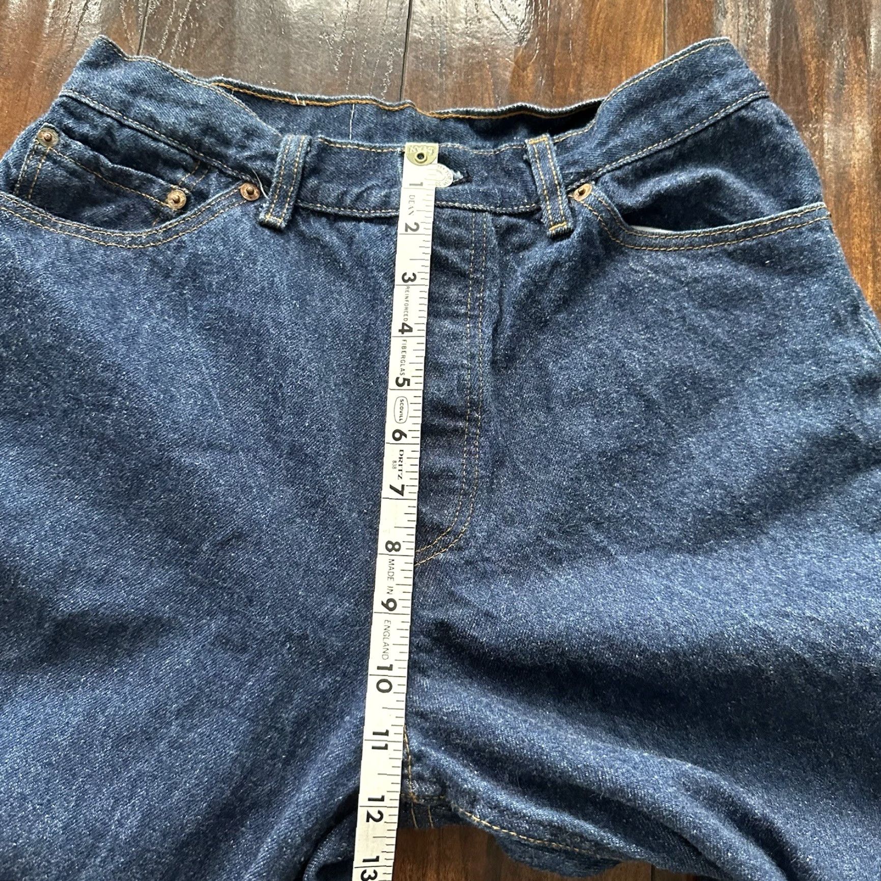 Levi's VINTAGE Levi's 501 High Waist Button Fly Jeans 28x31 Blue Denim 90s Womens Size 28" / US 6 / IT 42 - 7 Thumbnail