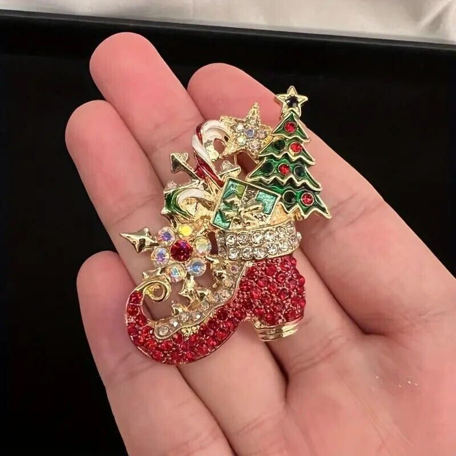Other Santa's Elf Boot Christmas Rhinestone Brooch Red Green Clear Size ONE SIZE - 2 Thumbnail