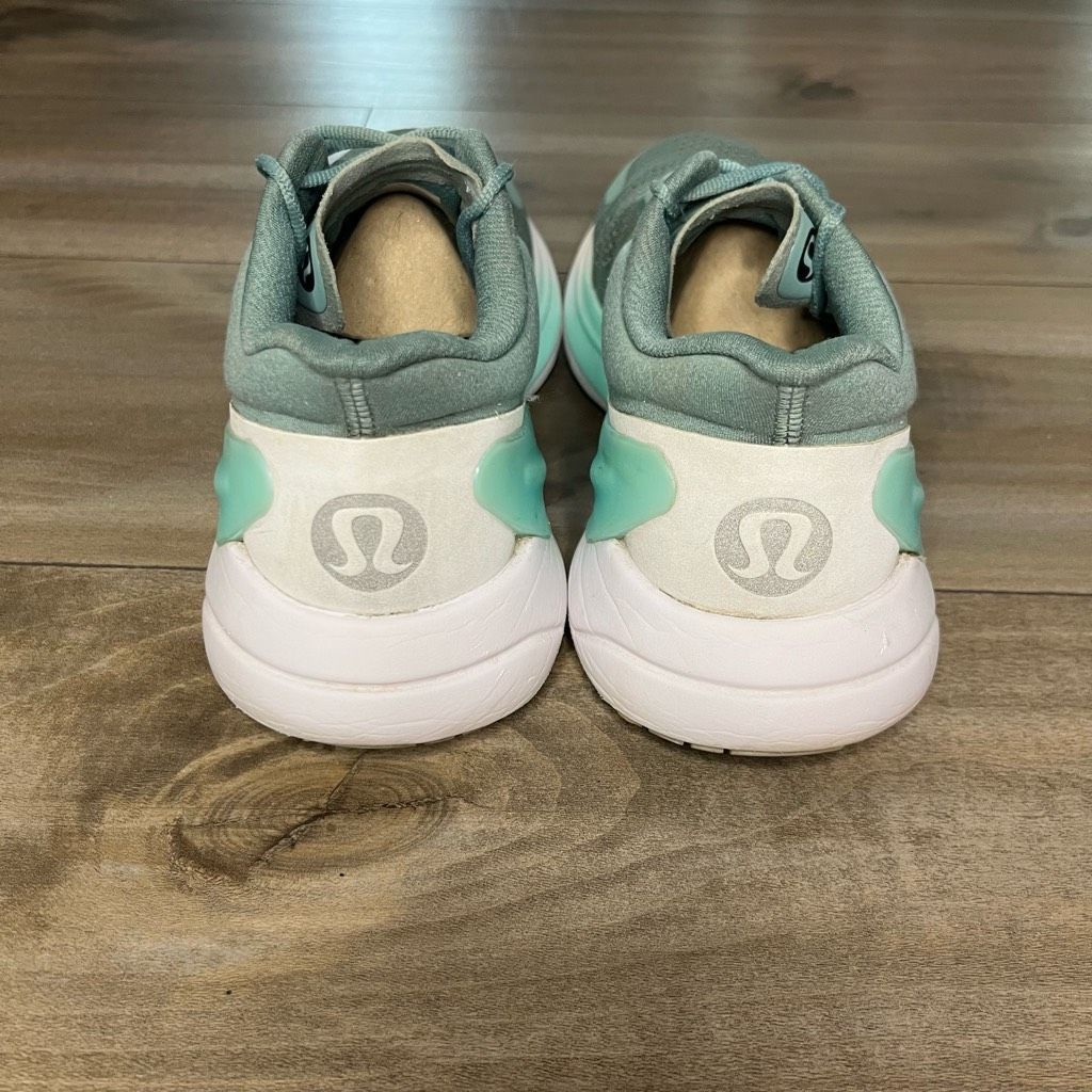 Lululemon Lululemon Blue Athletic Workout Sneaker Women 9.5 Size US 9.5 / IT 39.5 - 4 Thumbnail