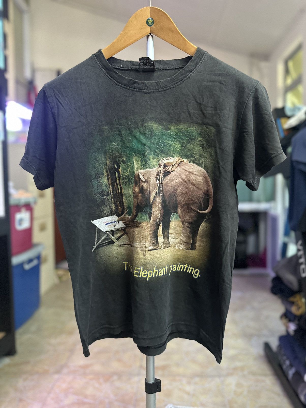 Vintage Vintage faded animal tshirt Size US M / EU 48-50 / 2 - 1 Thumbnail