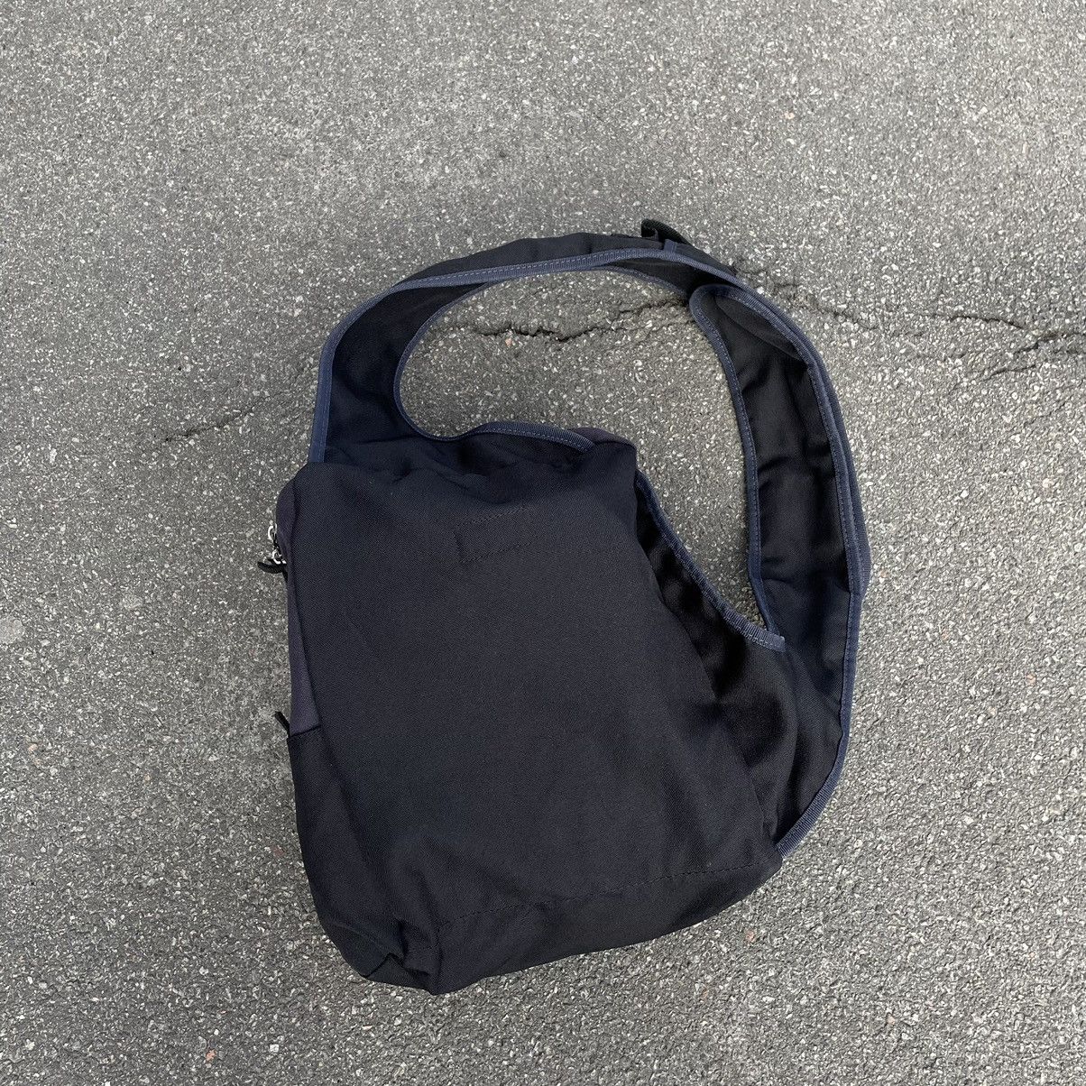 Hypebeast × If Six Was Nine Vintage Adidas Bag Slim Bag Shoulders Bag 90s Y2K Style USA Size ONE SIZE - 7 Thumbnail