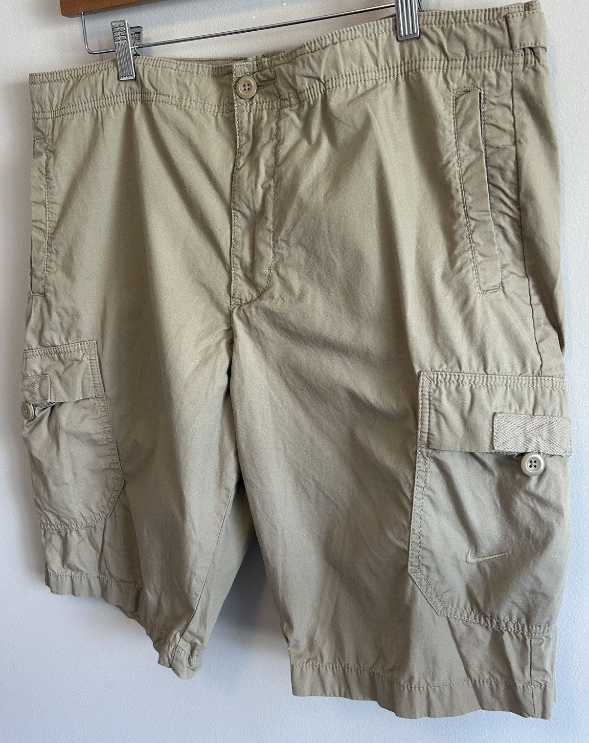 Nike Vintage Nike Mens Tan Beige Cargo Summer Shorts Size L Size US 34 / EU 50 - 3 Thumbnail