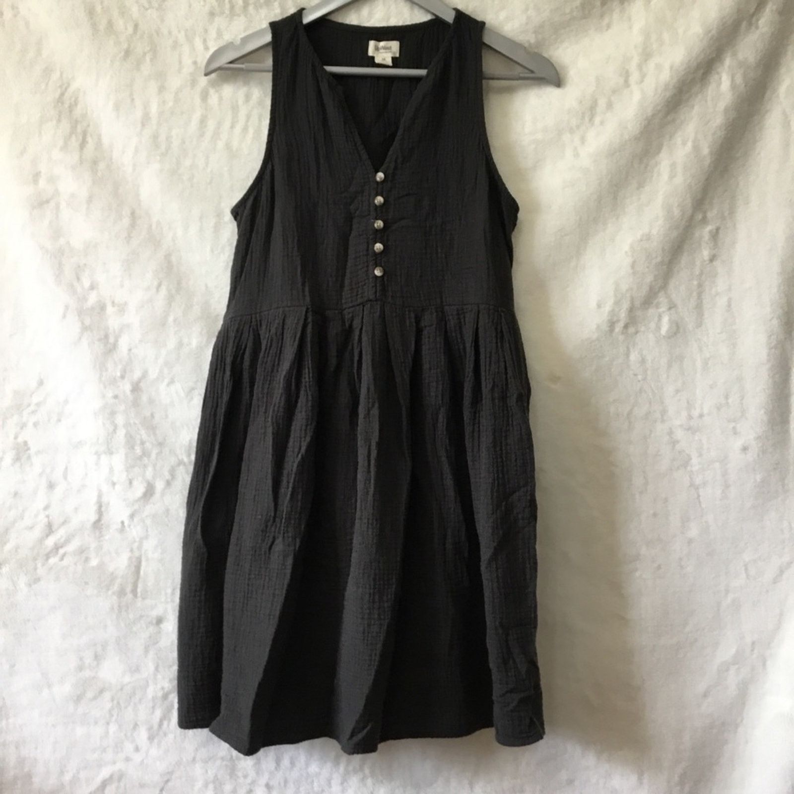 Other UpWest Dark Gray Sleeveless Button-Front Gauze Mini Dress Size M / US 6-8 / IT 42-44 - 1 Thumbnail
