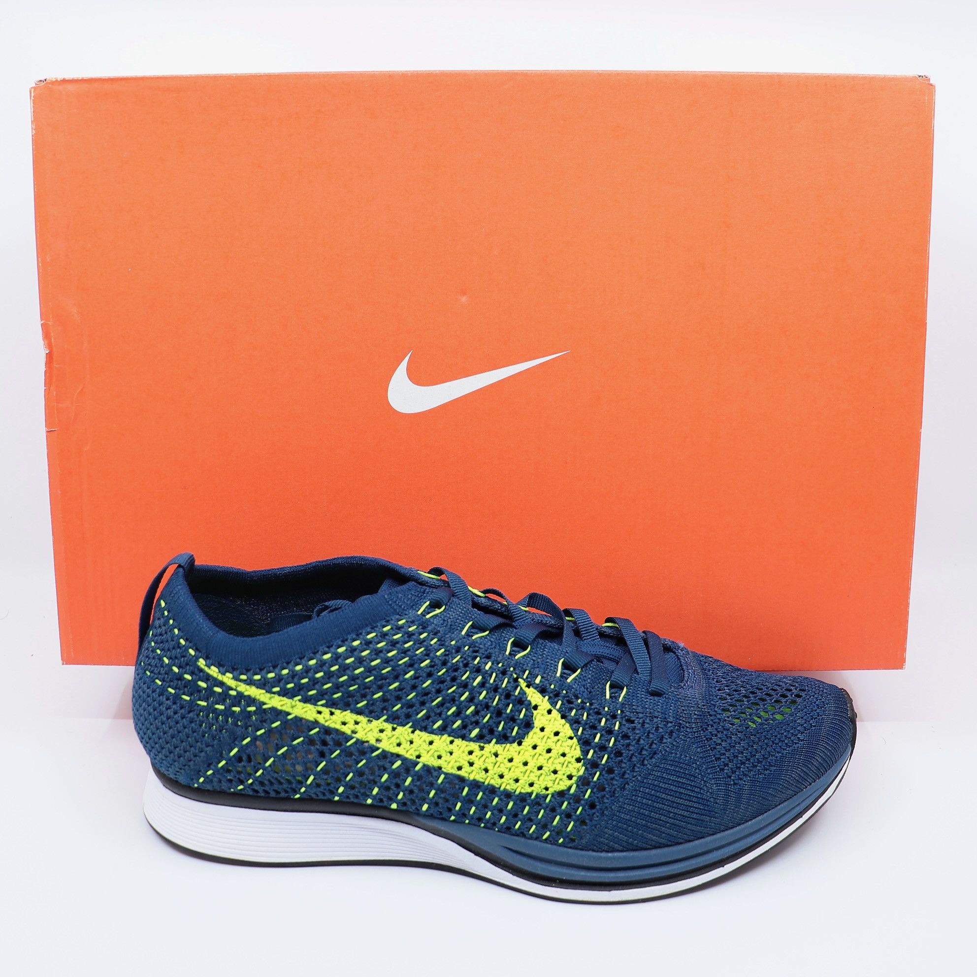Nike Free Metcon 4 College Navy/White Mens Size 8.5 Training Sneakers CT3886-491 Exclusive Drop! ? Nike Metcon  main image 3