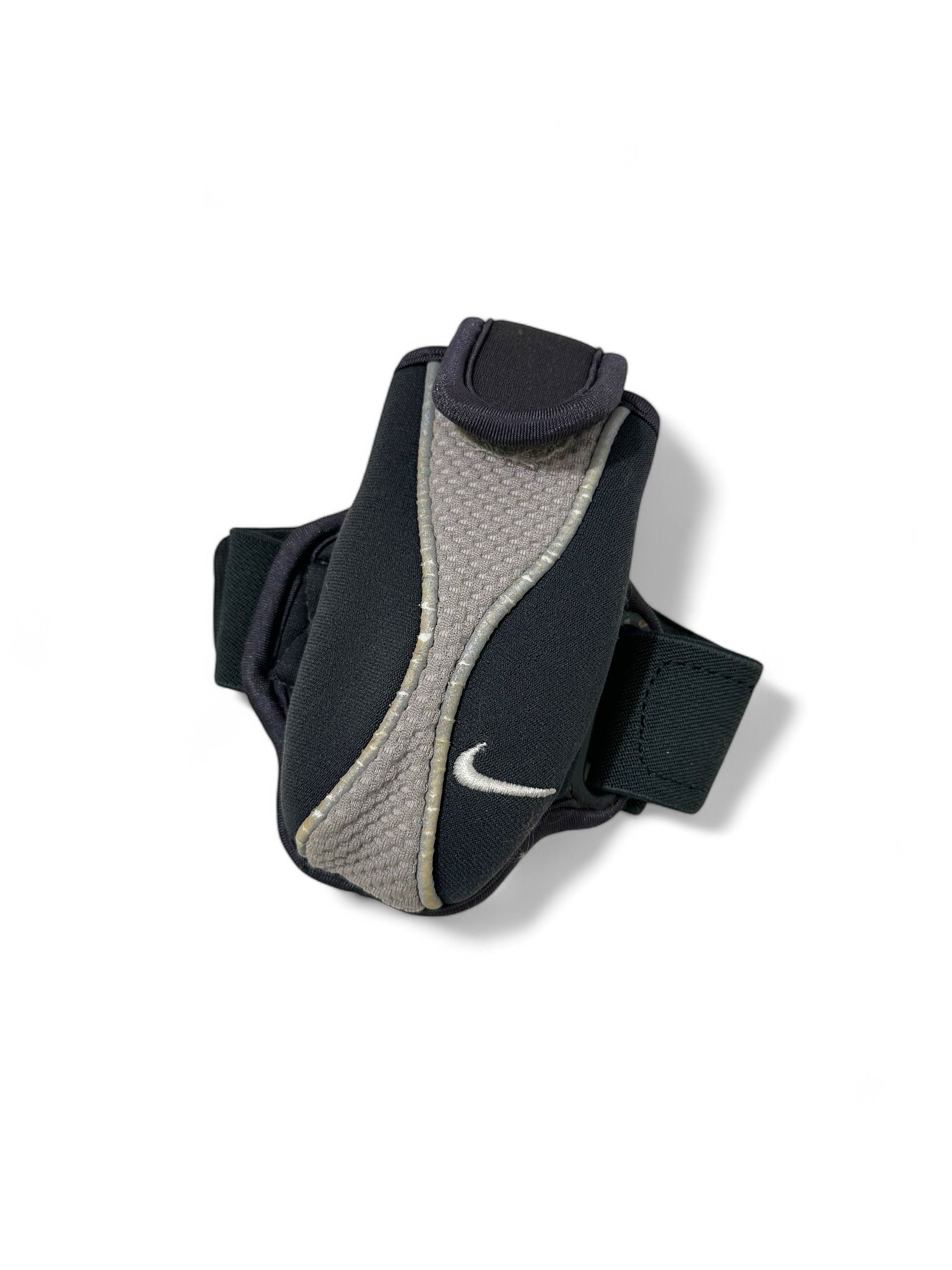 Nike × Nike ACG × Vintage y2k Nike Arm Wallet Biceps Bag Gorpcore Size ONE SIZE - 1 Thumbnail