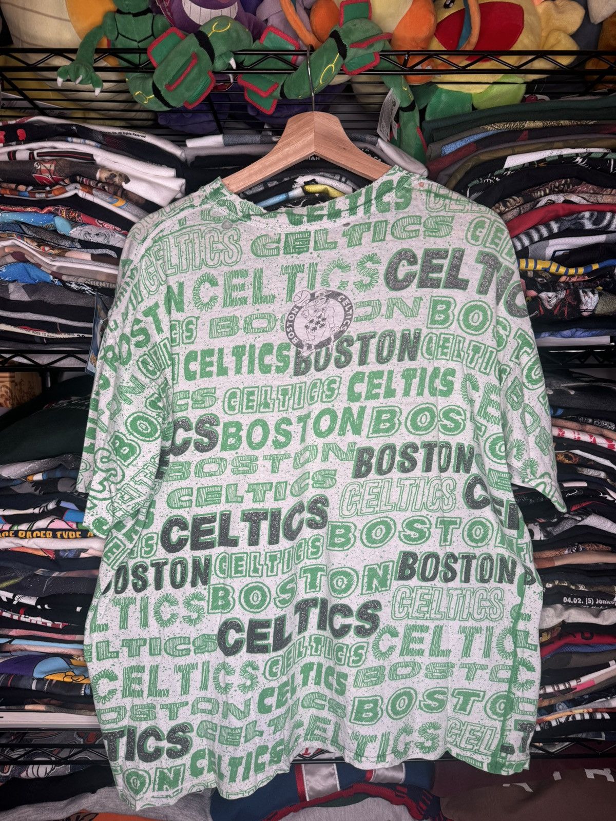 NBA × Vintage Vintage 1992 Boston Celtics Official Fan AOP XL Graphic Tee Size US XL / EU 56 / 4 - 8 Thumbnail