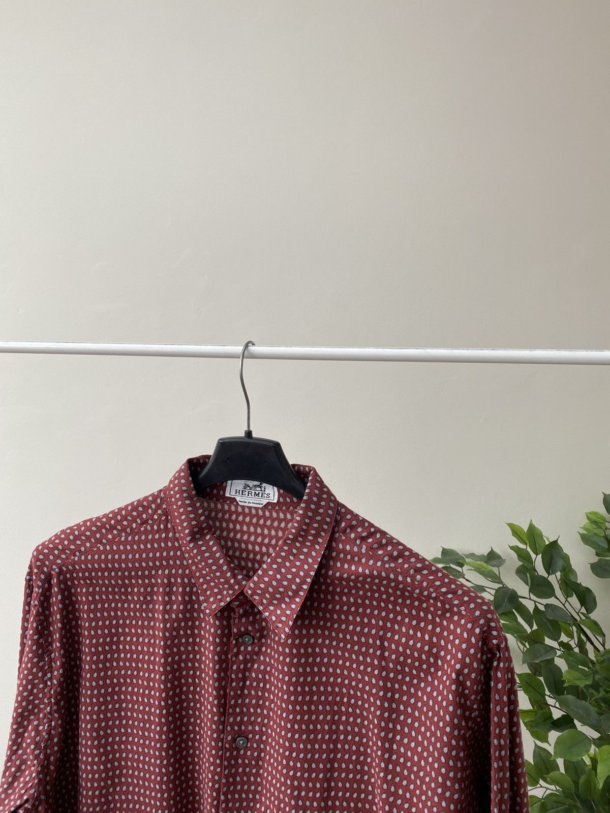 Designer × Hermes × Vintage Vintage Hermes Penguin Imprinted Fitted Cotton shirt Size US L / EU 52-54 / 3 - 6 Thumbnail