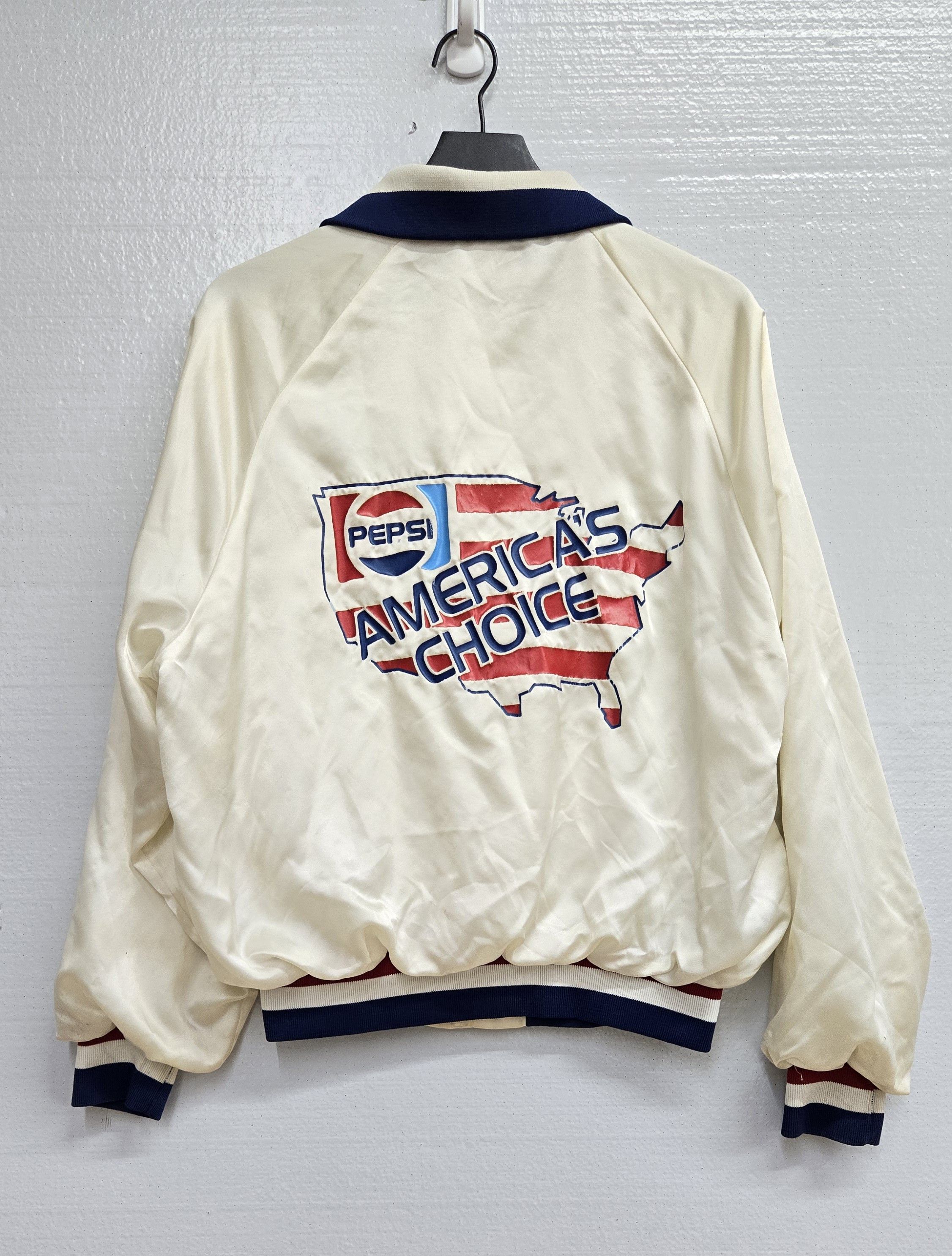 Vintage Vintage 80s Pepsi Cola satin jacket Size US M / EU 48-50 / 2 - 1 Thumbnail