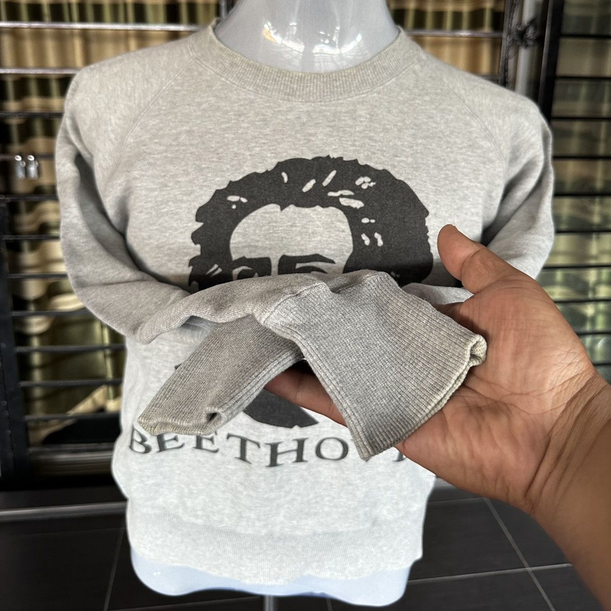 Bape A Bathing Ape Beethoven Crewneck Sweatshirt Size US L / EU 52-54 / 3 - 3 Thumbnail