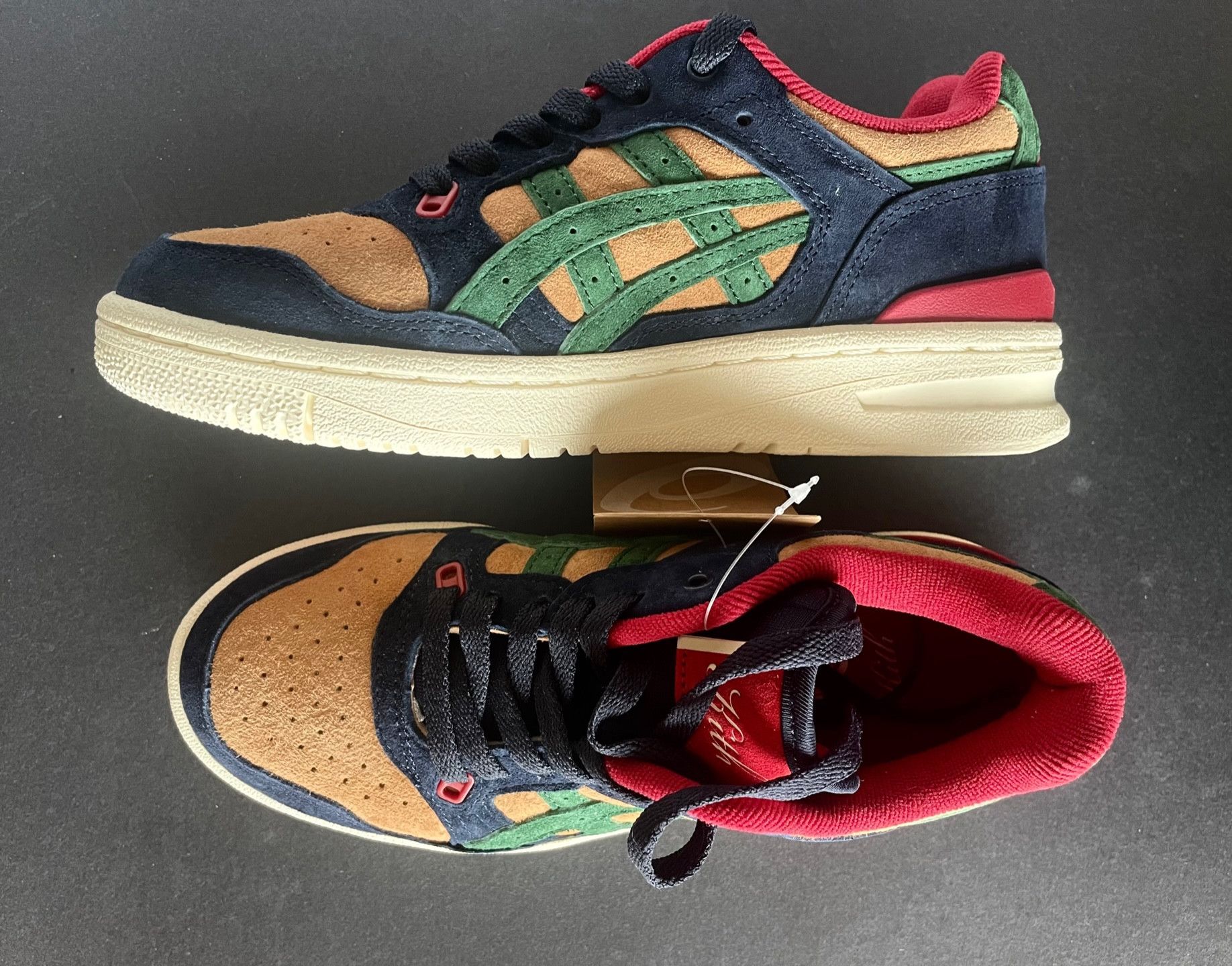 Asics × Kith ASICS Kith EX89 Outdoor Kithmas Size US 5 / EU 37 - 4 Thumbnail