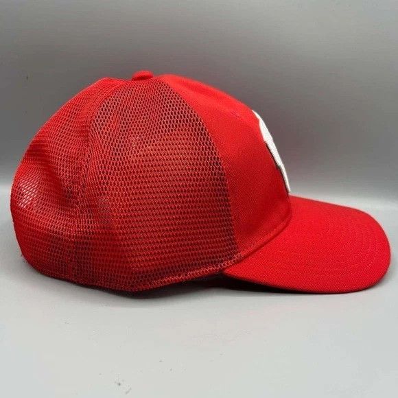 Other Wisconsin Badgers Trucker Hat Embroidered Fanatics SnapBack Size ONE SIZE - 7 Thumbnail