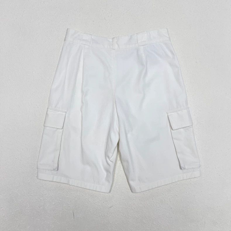 Louis Vuitton Louis Vuitton Pocket denim shorts 2502-Nextarrow Size US 38 / EU 54 - 2 Thumbnail