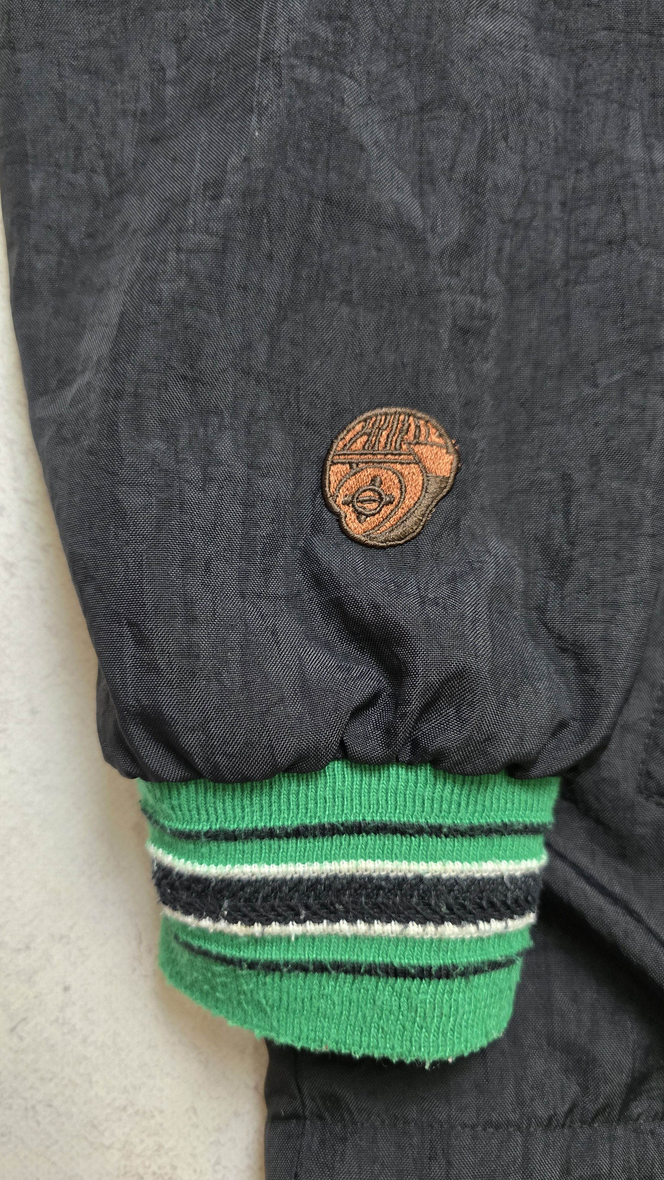 Champion Vintage Champion New York Jets NFL Pullover Jacket Y2K Nylon Size US M / EU 48-50 / 2 - 8 Thumbnail