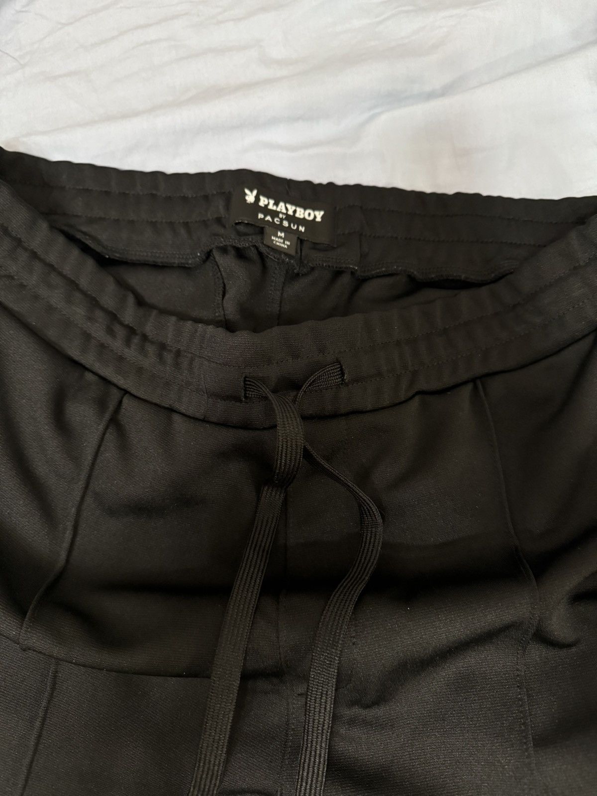 Pacsun × Playboy playboy x pacsun sweatpants Size US 30 / EU 46 - 4 Thumbnail