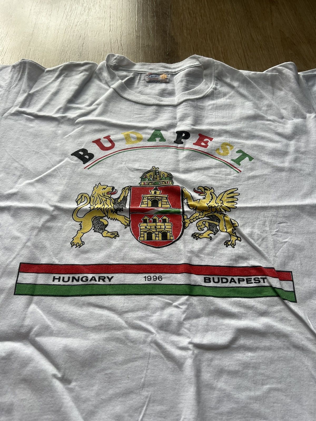 Vintage Vintage 1996 Hungary Budapest Single Stitch T-Shirt Size US L / EU 52-54 / 3 - 2 Thumbnail