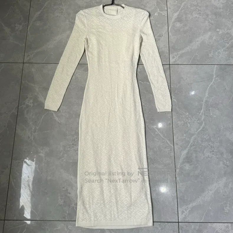 Fendi Printed Logo Knitted Round Neck Long Sleeve Beige