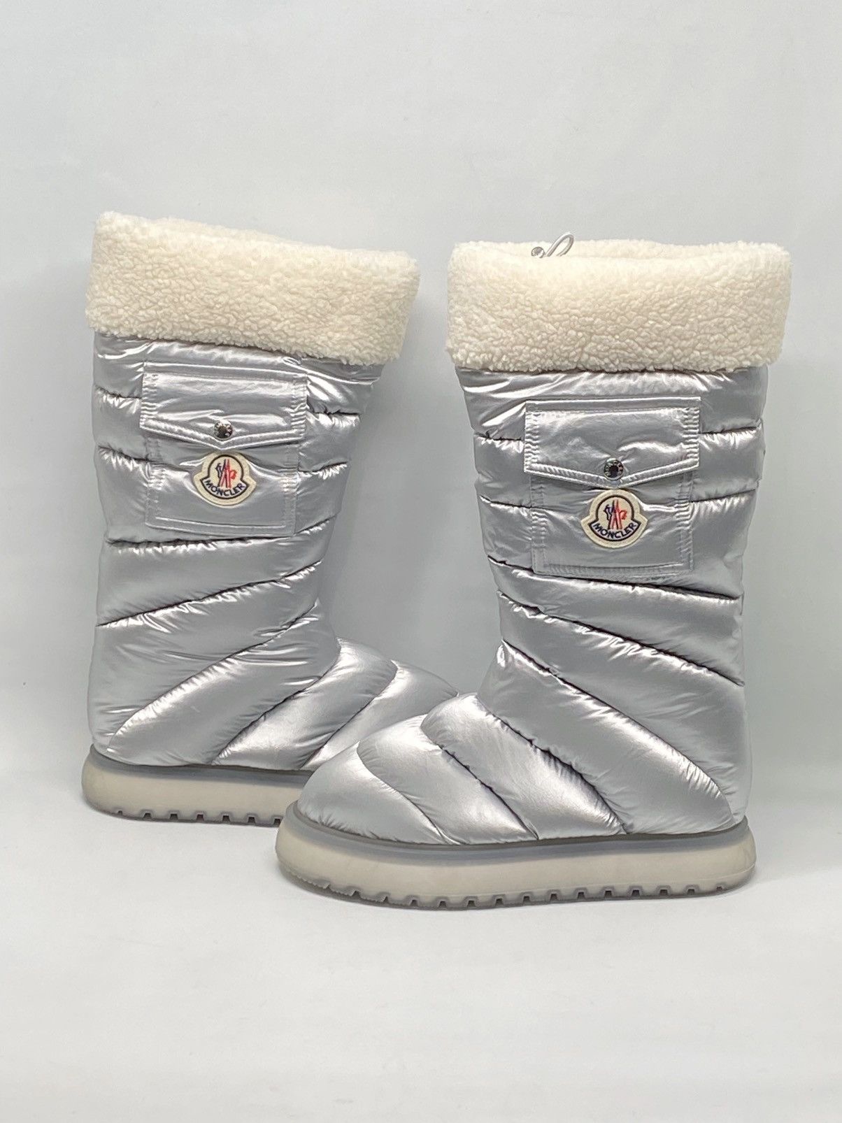 Moncler Moncler Gaia Pocket Faux Fur-Trim Snow Boots size 38 Size US 8 / IT 38 - 10 Thumbnail