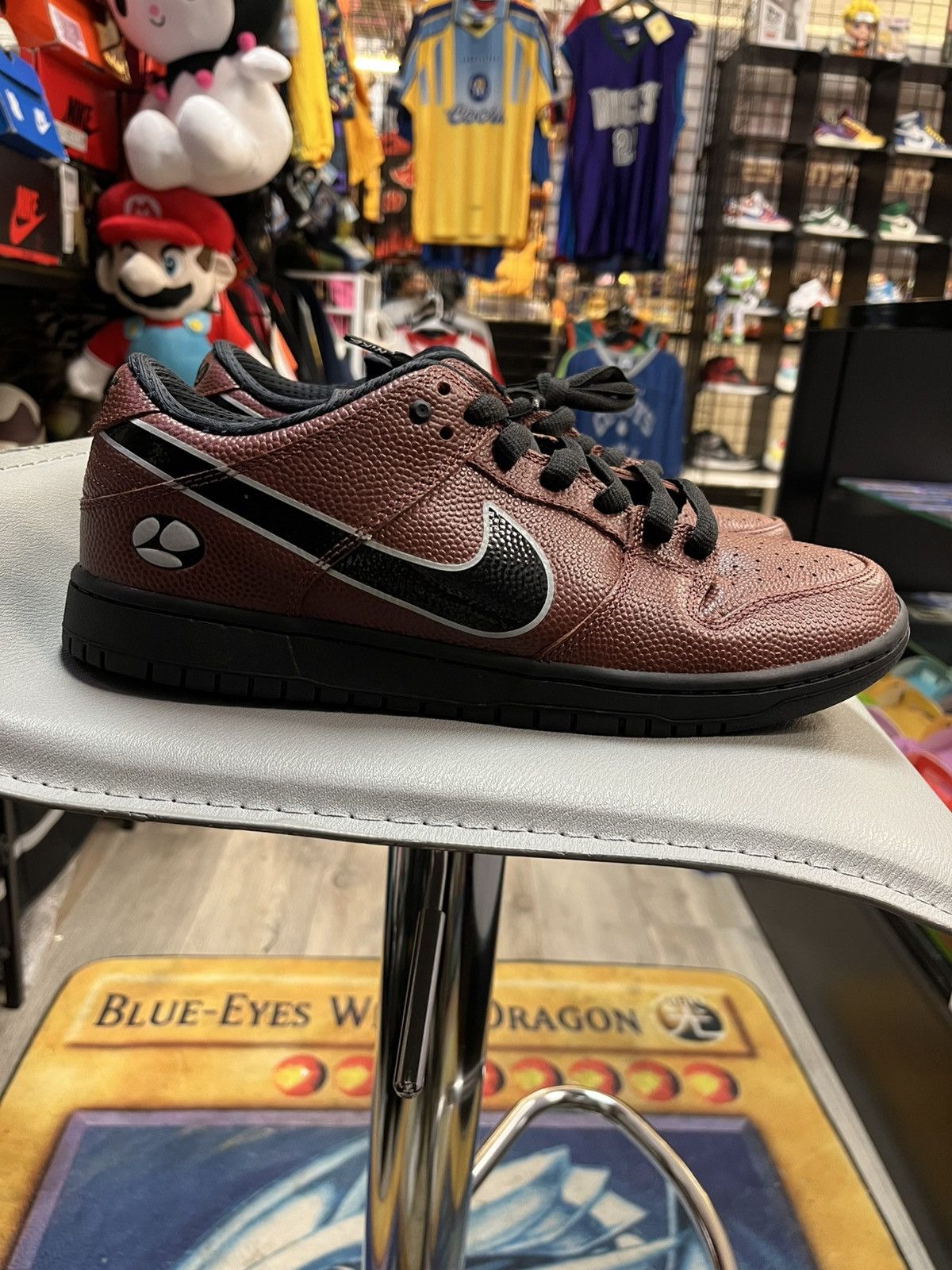 Nike SB Limosine Skateboards x Nike Dunk Low SB 'Football' Size US 10.5 / EU 43-44 - 2 Thumbnail