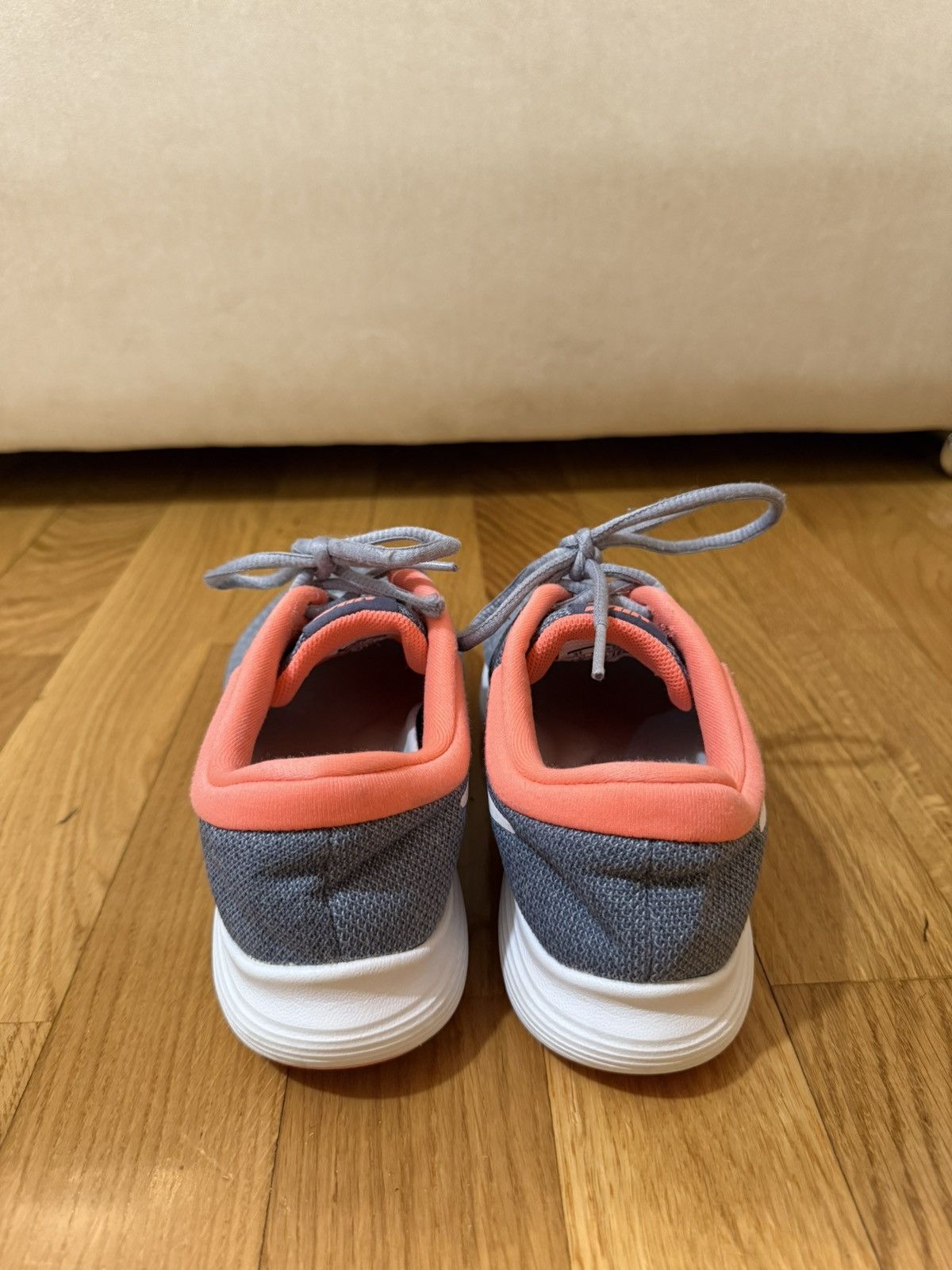Nike Nike Revolution Trainers Size US 6.5 / IT 36.5 - 4 Thumbnail
