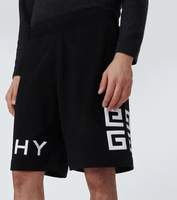 Givenchy o1srvl11e0725 4G Fleece Bermuda Shorts in Black Size US 28 / EU 44 - 3 Thumbnail