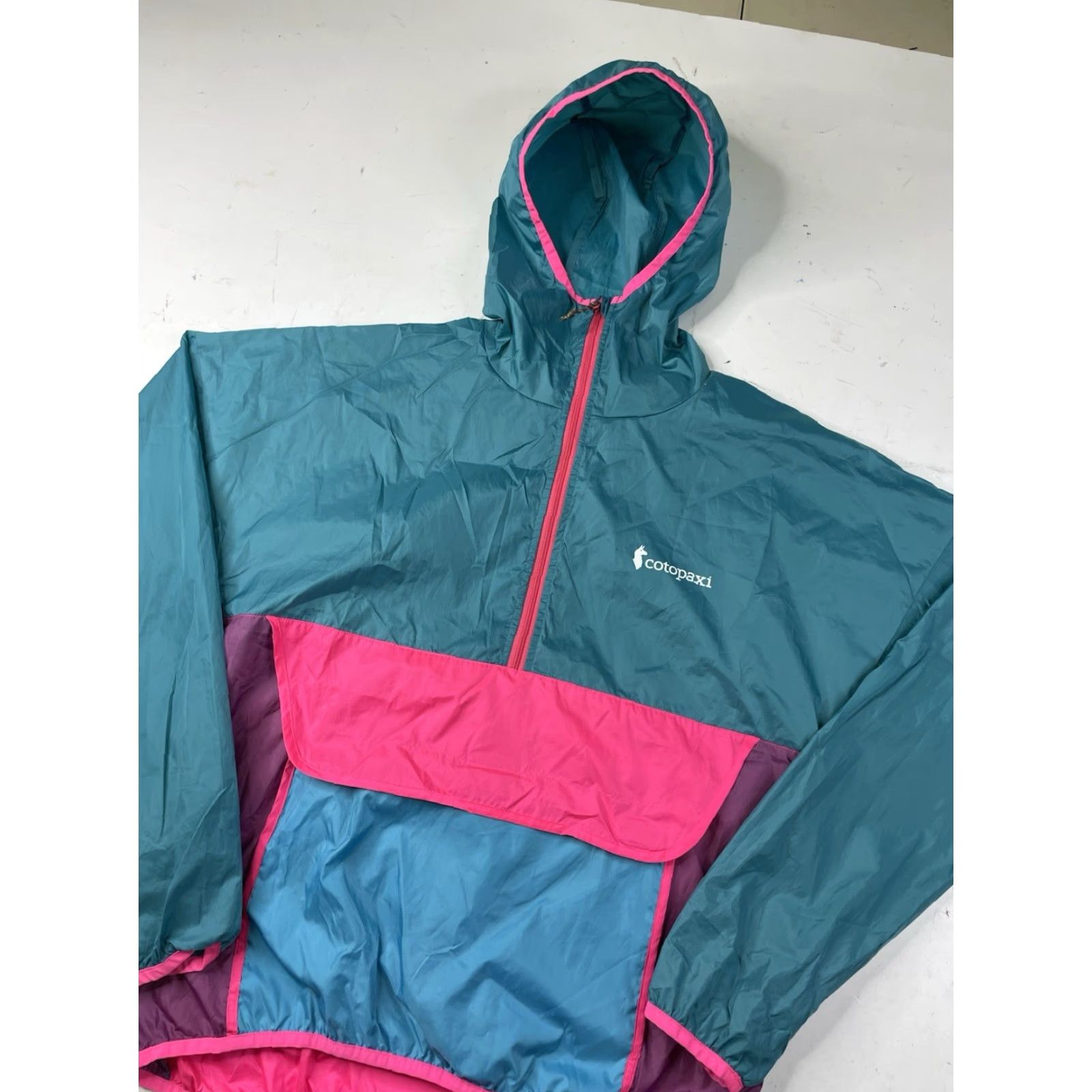Cotopaxi Cotopaxi Teca Half-Zip Windbreaker Hoodie Pullover Women's Size Small Windbreaker Multicolor Zip Pockets Hooded Lightweight Packable CSR? (Wait) Size S / US 4 / IT 40 - 2 Thumbnail